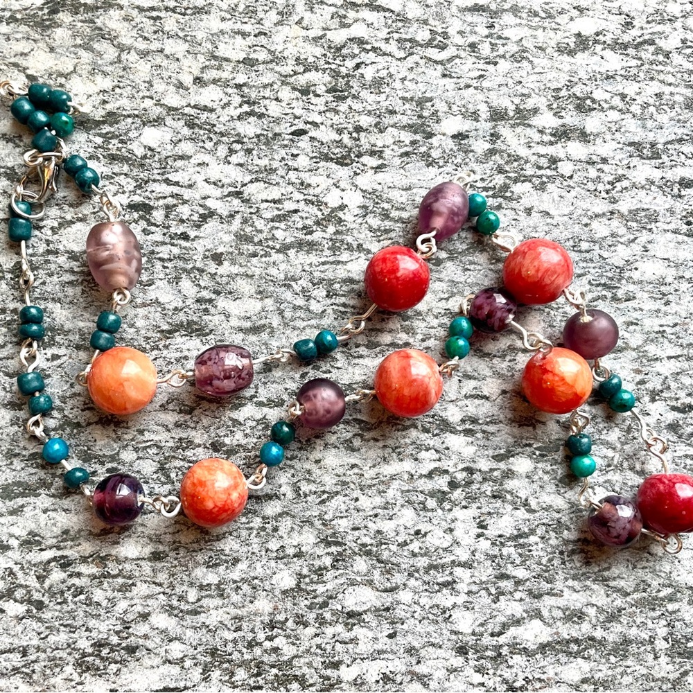 NWOT Artisan Sterling Silver Plated Beaded Agate Necklace